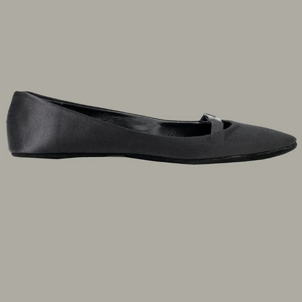 Burberry Satin Slipper - Picture 2 of 7